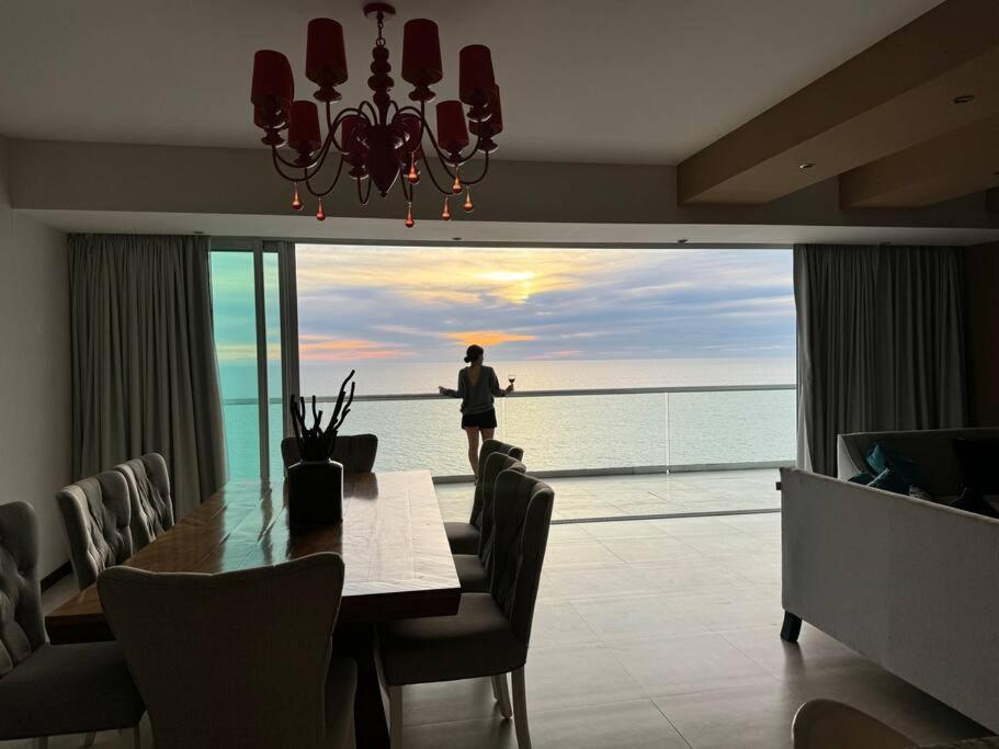 Departamento De Lujo Vista Al Mar Piso 15 Apartman Mazatlán Kültér fotó